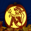 Devil Woman Pin Up 01 CO
